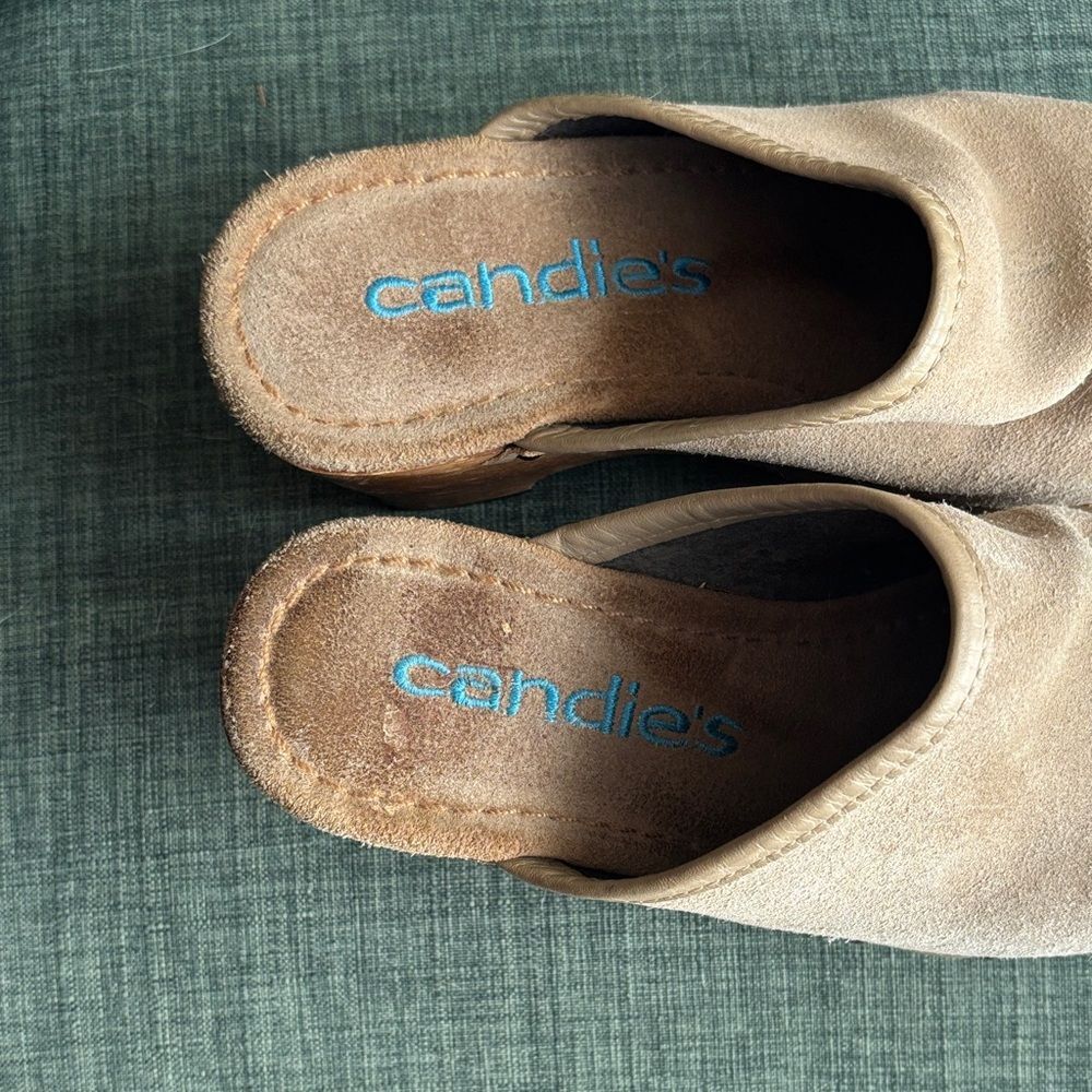 Candie's Y2K platform studded wooden heel Beige tan Suede Mules Heel Women 8 GUC - Picture 4 of 11